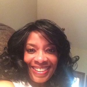 Meet your Posher, Deborah